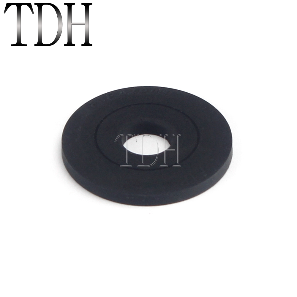 Driver Seat Rear Fender Rubber - огляд і ціна Abu Garcia Reel Revo